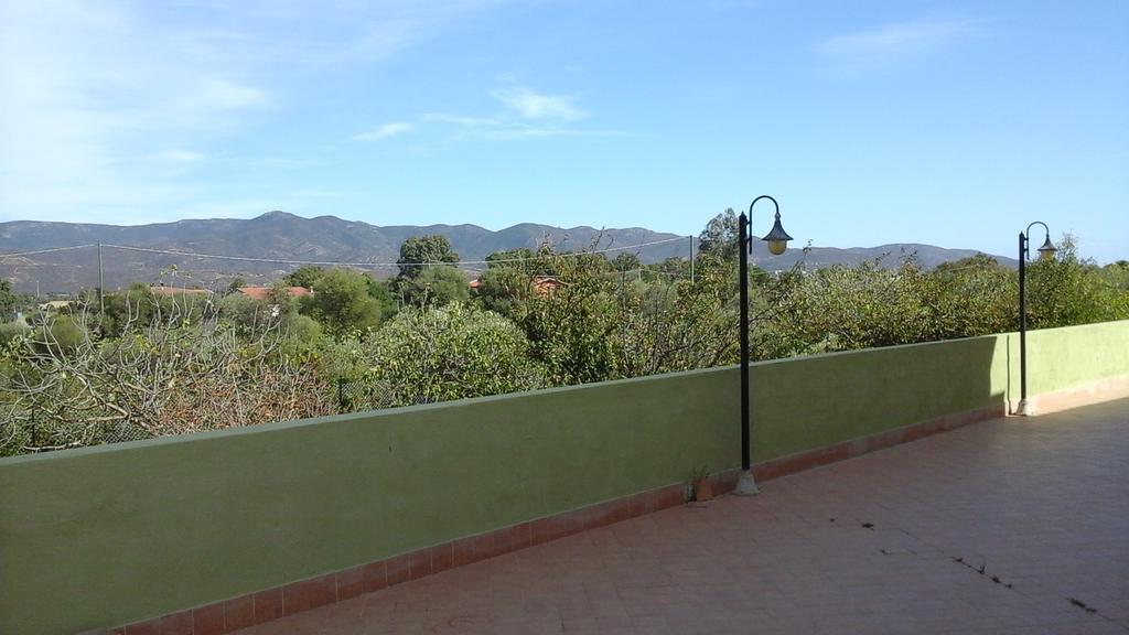 Villa Renzo E Lucia Sant Isidoro  Eksteriør bilde