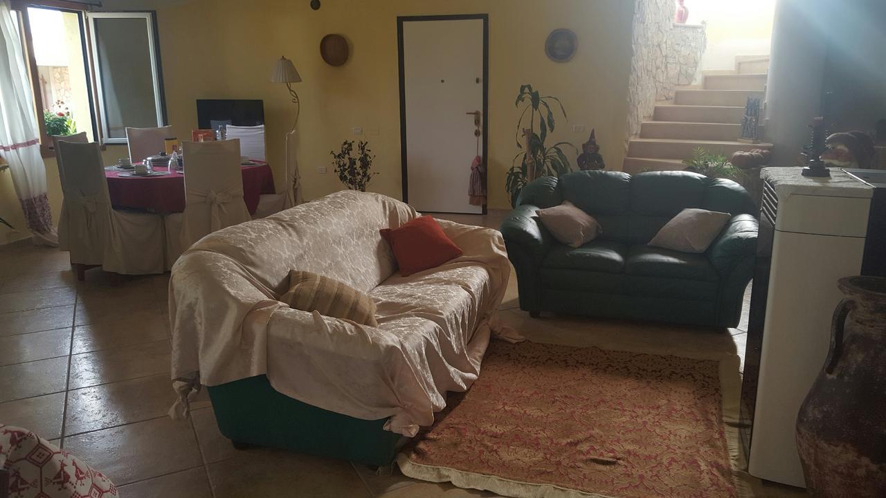 Villa Renzo E Lucia Sant Isidoro  Eksteriør bilde